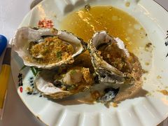 蒜蓉海蛎子-天伦海鲜·老味道·青岛菜(栈桥天主教堂店)