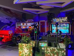 -嗨翻Hi-Fun竞技主题乐园·蹦床亲子生日轰趴(国光1937店)