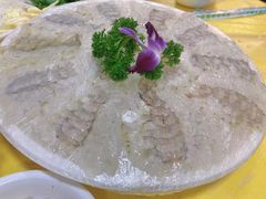 -官塘陈记鱼生·潮汕砂锅粥·牛肉火锅(潮枫路总店)