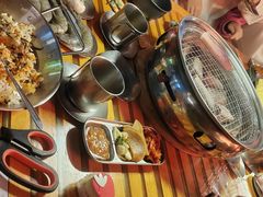 -叽叽扎扎烤肉场(生态城万达店)