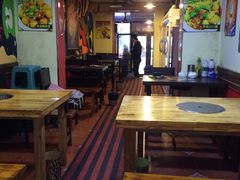 大堂-三番火辣串串香(总店)