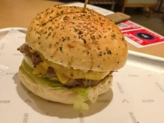 -必胜客(大宁路店)