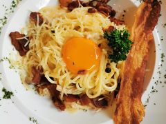 培根奶油意大利面-Chom Cafe and Restaurant