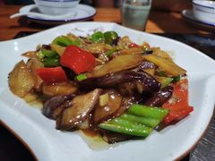 -东北农家院·铁锅炖(莘庄店)