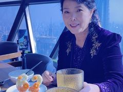 -东方明珠·空中旋转餐厅