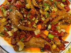 -江城燕子大排档(江汉路步行街店)