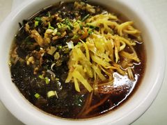 榨菜茭白肉丝汤面-陀块头面馆(梅岭南路店)