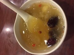 银耳莲子羹-皇城坝小吃(科华成都王府井购物中心店)