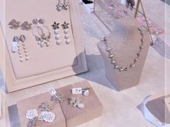 -光海书局(南京东路第一百货店)