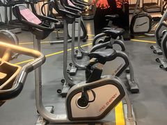 -银吉姆健身(平江万达馆)