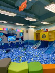 -莫莉幻想儿童乐园(郑州丹尼斯三天地店)