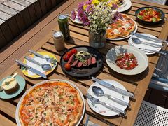 -JINNS锦时 steak&pizza(浸信会礼拜堂旧址店)