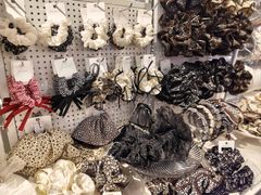 -纪念日百货(万达广场店)