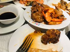 -领鲜活海鲜榴莲自助火锅(东门店)