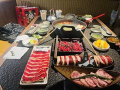 -三出山火锅(南京万象天地店)