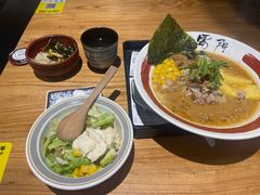 -雷门拉面·现熬骨汤(凯德来福士店)