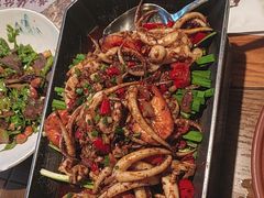 -黄泥岗·地道湖北菜(奥特莱斯店)