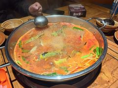 -快活林酸汤鱼鲜品火锅店(甲秀楼店)