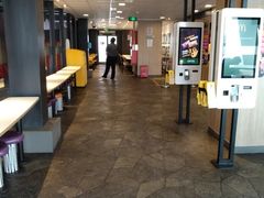 -麦当劳(国家体育场南路店)
