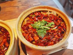 -有红鸡毛店·砂锅菜(抚琴夜市店)