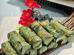 -刘姐啤酒鱼民族演艺餐厅(西街总店)