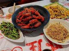 -肥肥虾庄·金牌油焖大虾(汉口城市广场店)