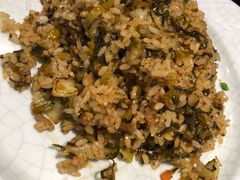 黑猪酸菜炒饭-猪啊牛呀羊啊铜盘烤肉(正大广场店)