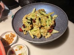 -初蓉丨遇见新川菜(亲贤街荣耀店)