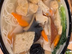 -玖鲜小笼(中山广场店)