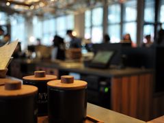 大堂-星巴克臻选(深圳万象天地旗舰店)