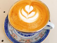 小拿铁-倦勤咖啡(中山南路店)