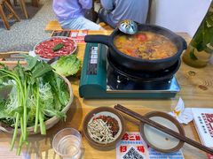 -黔二妞地摊火锅(龙华清湖店)