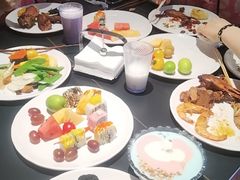 -涨巢·潮玩水疗局