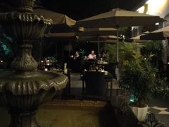 -火车头法国西餐厅