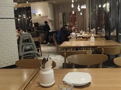 -必胜客(柳州万象城店)
