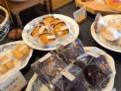 -B.O.M波姆烘焙(凤凰街店)