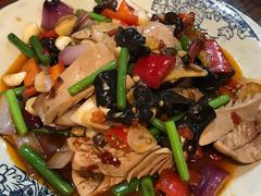 -陈三炖鸡馆(金众小区店)