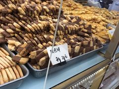 -爱德顺糕点食屋(利民道店)