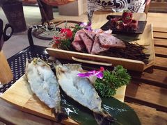 -炙忧烤肉屋(中国铁建广场店)