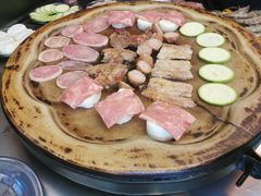-老姐石板烧烤+铜炭火锅(总店)