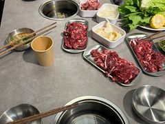 -张哞哞·鲜切牛肉自助火锅(高德置地店)