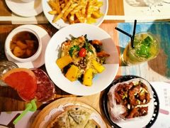 -清漫·派对音乐餐吧(市桥店)