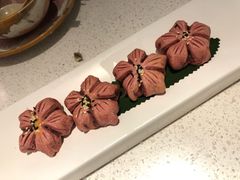 招牌桃花酥-竹外桃花·江南小酒馆(SKP·S店)