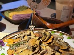 -芸山季·云南野生菌火锅(人民广场来福士店)