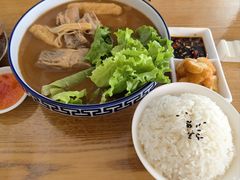 -峇峇娘马来西亚餐厅(望京SOHO店)