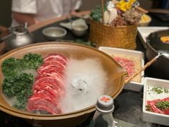 -三出山火锅(南京万象天地店)