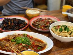 -老三样·美食研究中心(世贸路店)