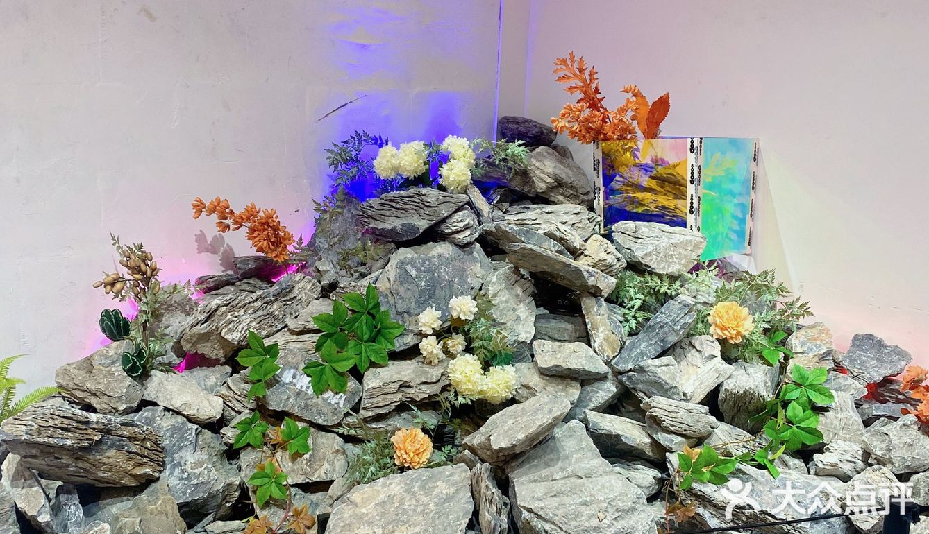 南京看展 | 打卡南京潮流新地标喜玛拉雅购物中心🖤