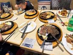 -纽斯特牛排自助餐厅(浦江万达店)