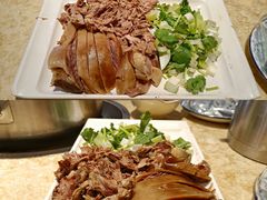 狗肉火锅-英子补身汤(海兰路店)